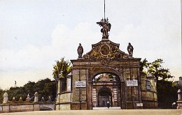 Brama Lubomirskich (Lubomirskiego), Jasna Góra, M. R. Baumert