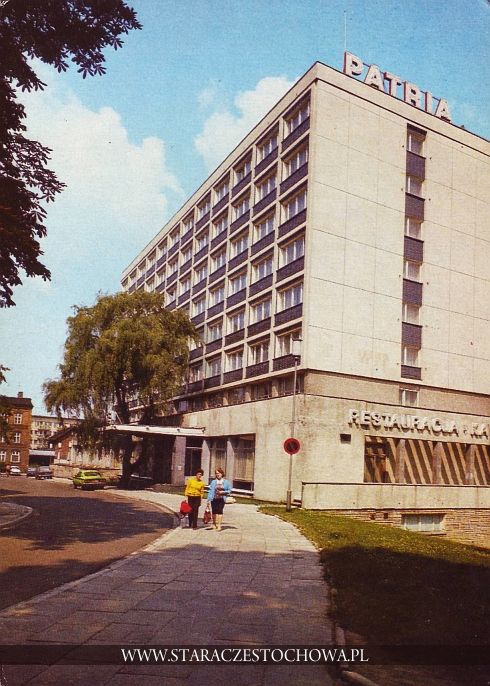 Hotel Patria, Ulica Władysława Starucha