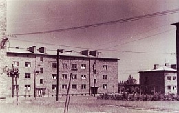 Blok mieszkalny na Rakowie