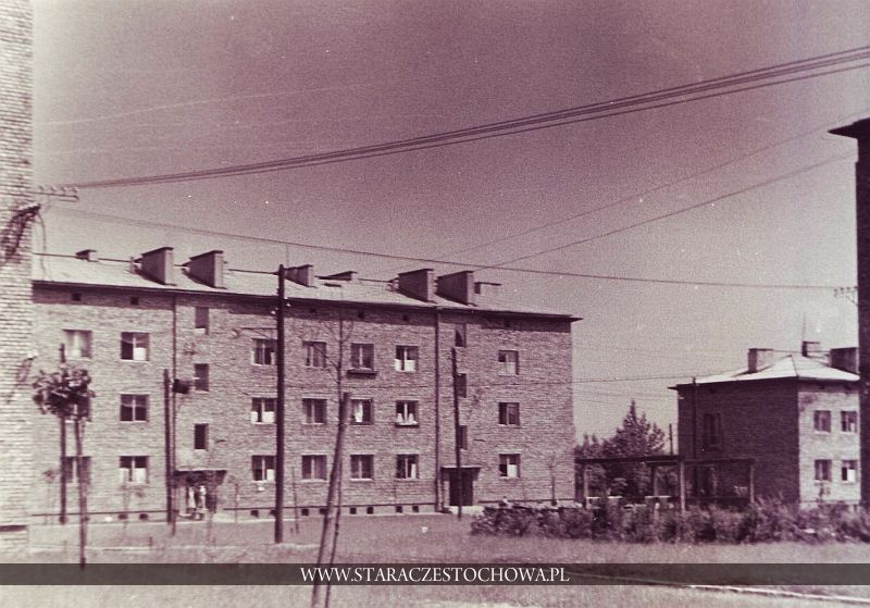 Blok mieszkalny na Rakowie w Częstochowie w latach pięćdziesiątych