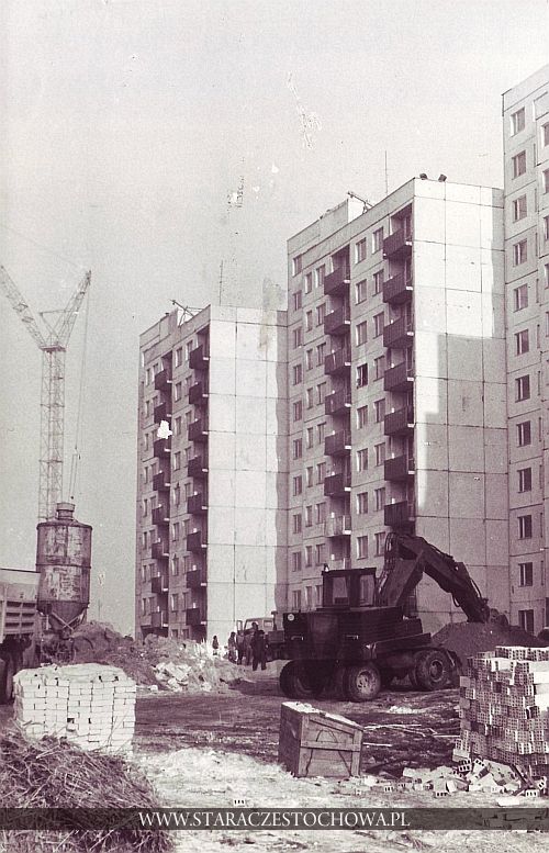 Budowa dzielnicy Manifestu Lipcowego, fotografia częstochowska w latach osiemdziesiątych