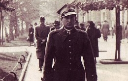 Oficer w Częstochowie