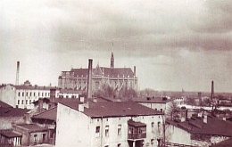 od strony ul. Piłsudskiego