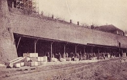 Ciosy kamienia szydłowieckiego