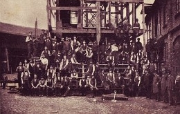 Pracownicy fabryki Gostyńskiego