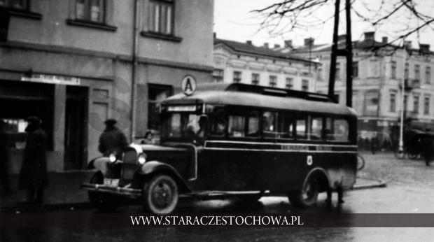 Jeden z serii pierwszych autobusów miejskich w Częstochowie