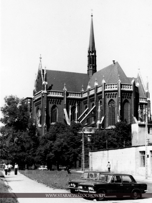 Katedra częstochowska, widok od strony prezbiterium