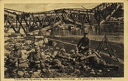 Zniszczony most