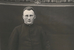 Ksiądz R. Majchrzak