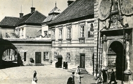 Dziedziniec Klasztoru