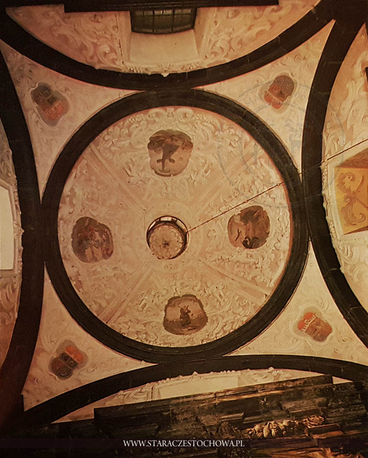 Barokowa dekoracja kopuły w kaplicy Denhoffów