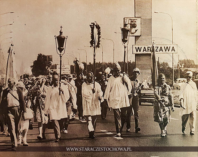 Warszawska pielgrzymka piesza na Jasną Górę, 1982 r.