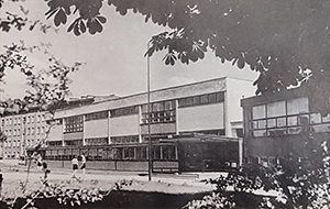 Szkoła podstawowa, Tysiąclecie