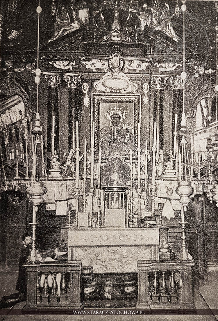 Wnętrze Kaplicy Matki Boskiej.
